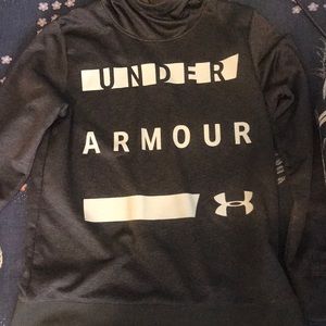 Underarmour sweatshirt